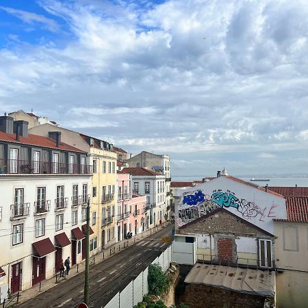 Discover Lisbons History - Stylish Apartment In Alfama Exterior foto